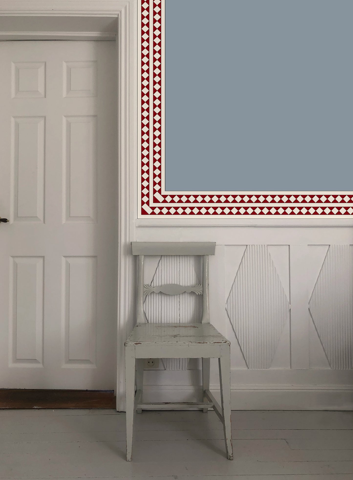 Harlequin Border - Red
