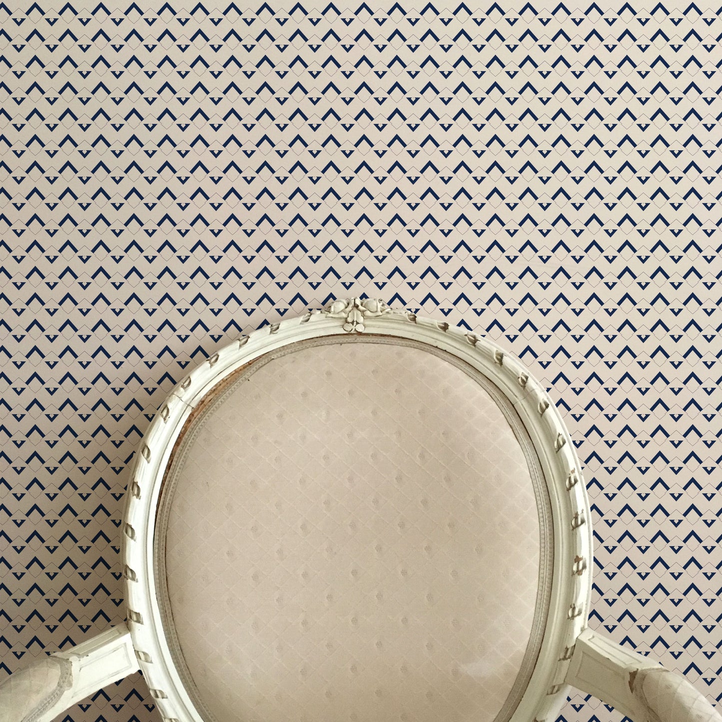 Composition number 7 Wallpaper - White and Blue
