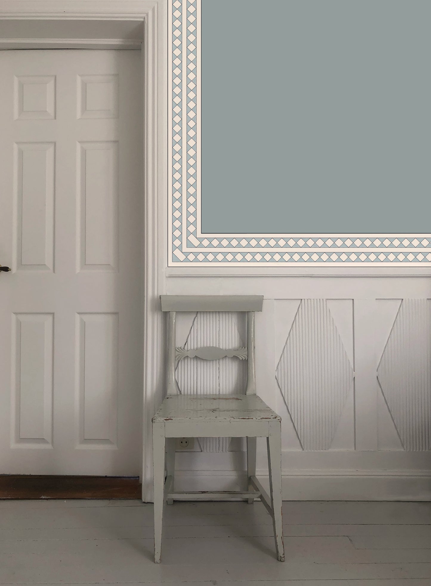 Harlequin Border - Light Blue