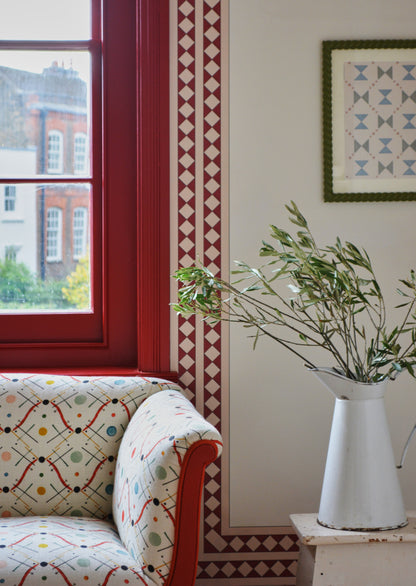 Harlequin Border - Red