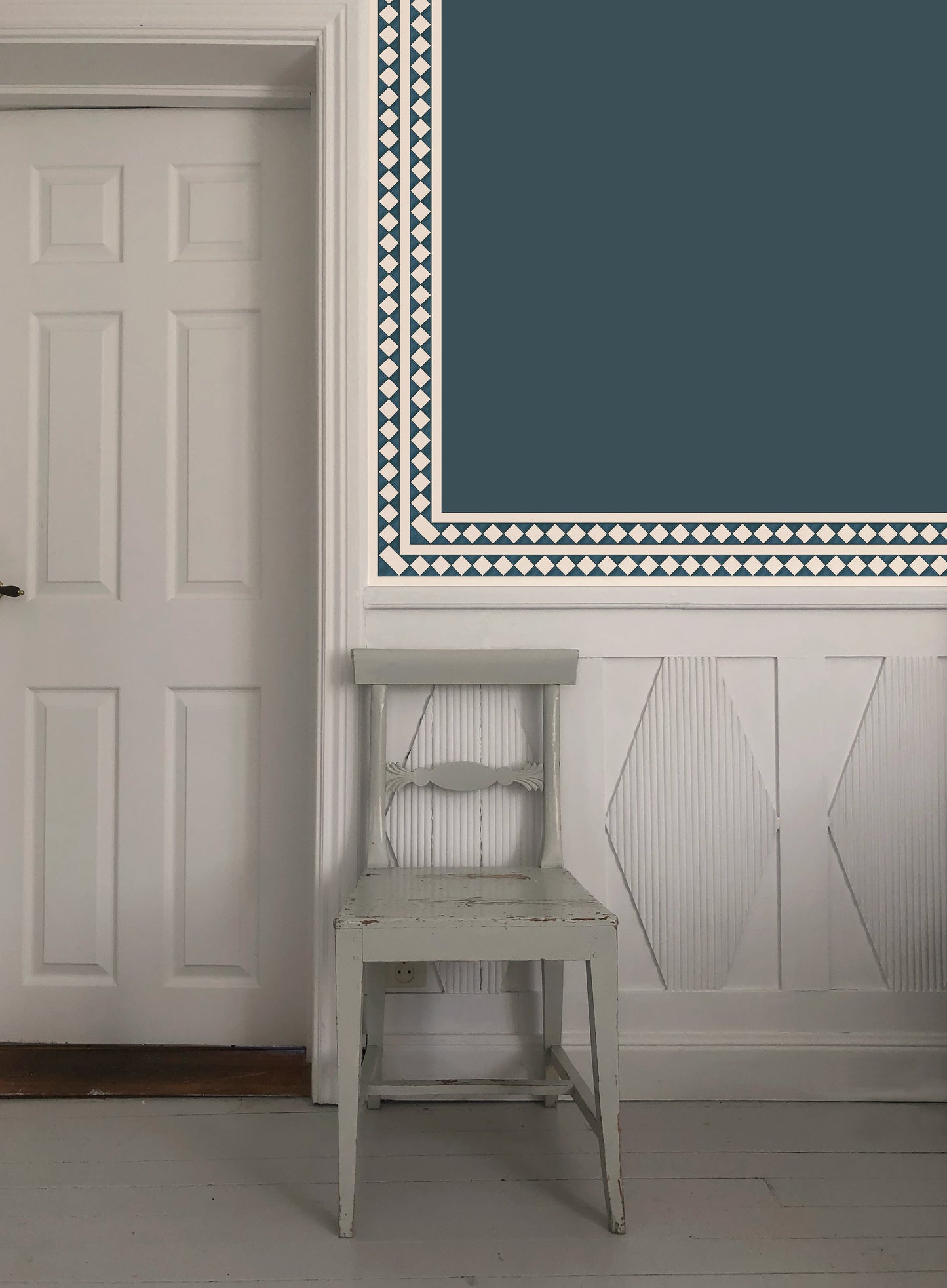 Harlequin Border - Dark Blue
