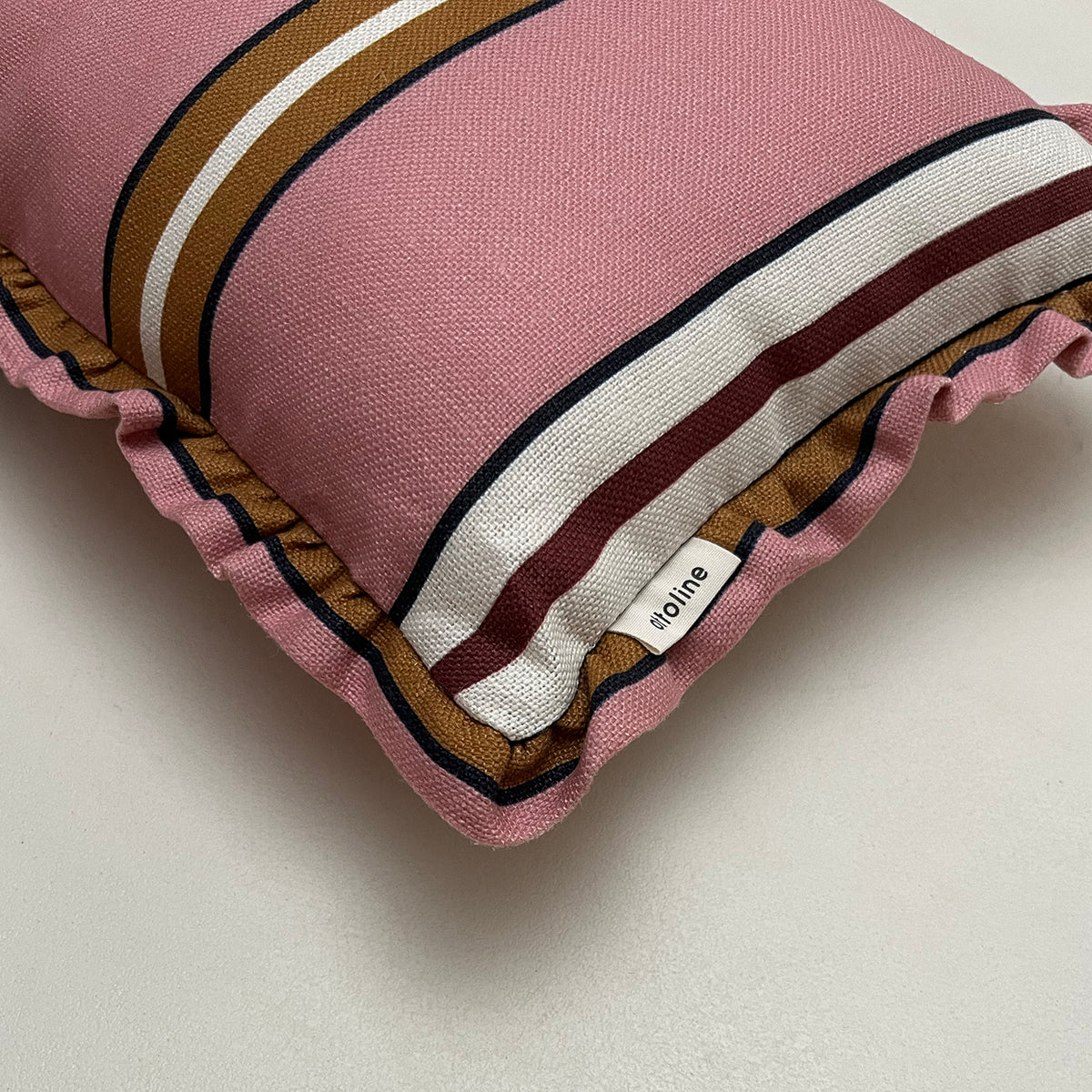 Frilled Cushion Medium: Sporty Stripes - Pink