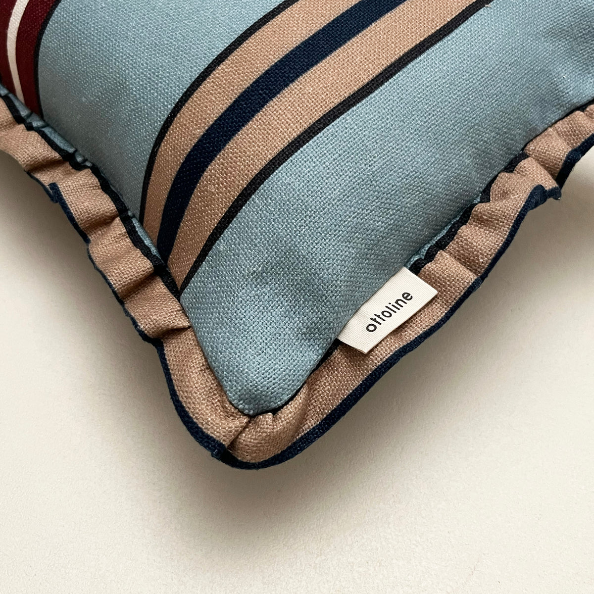 Frilled Cushion Medium: Sporty Stripes - Blue
