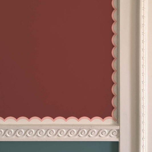 Scalloped Border in Pink